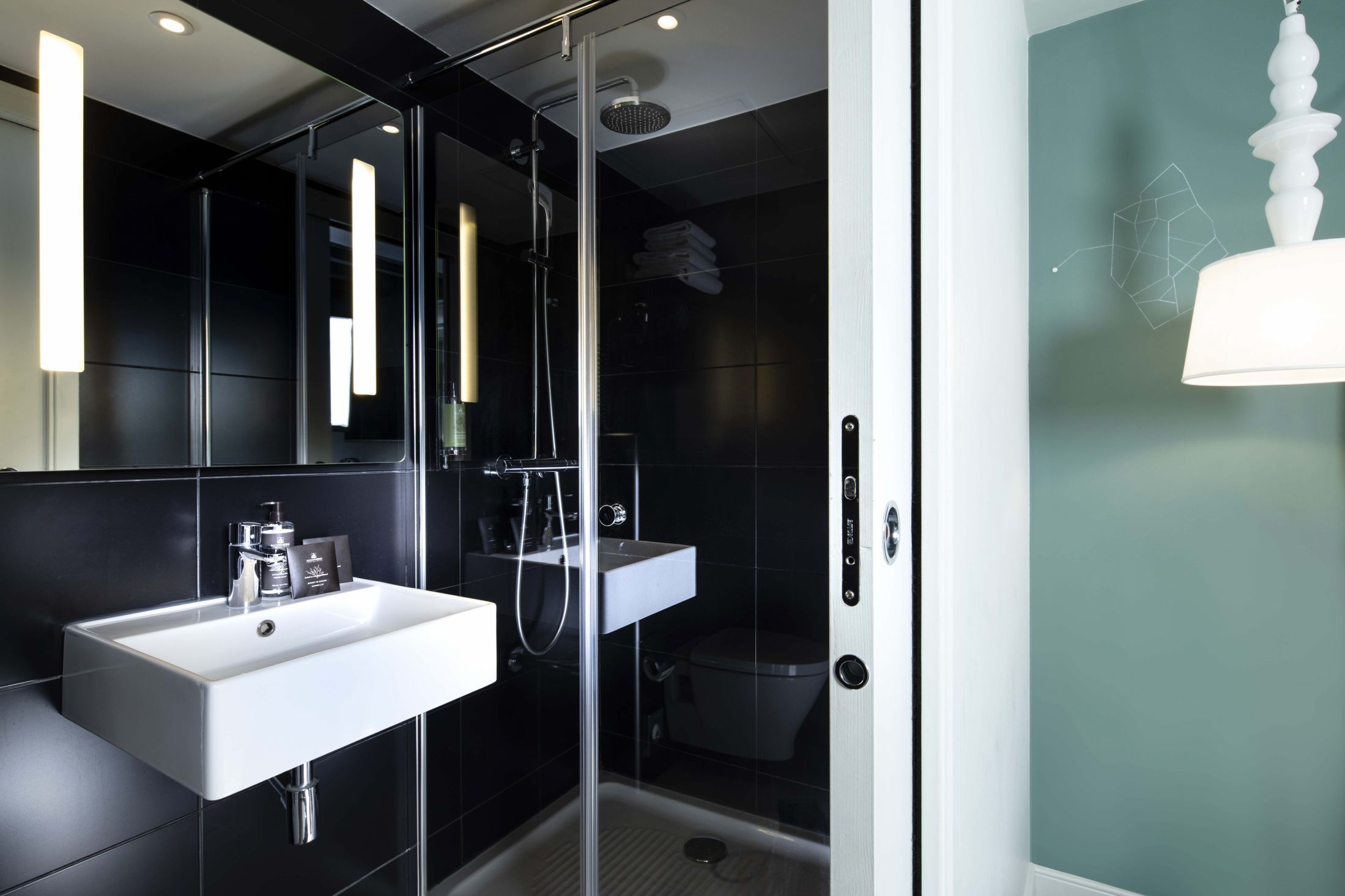 Hotel Marais Hôme - Superior Room