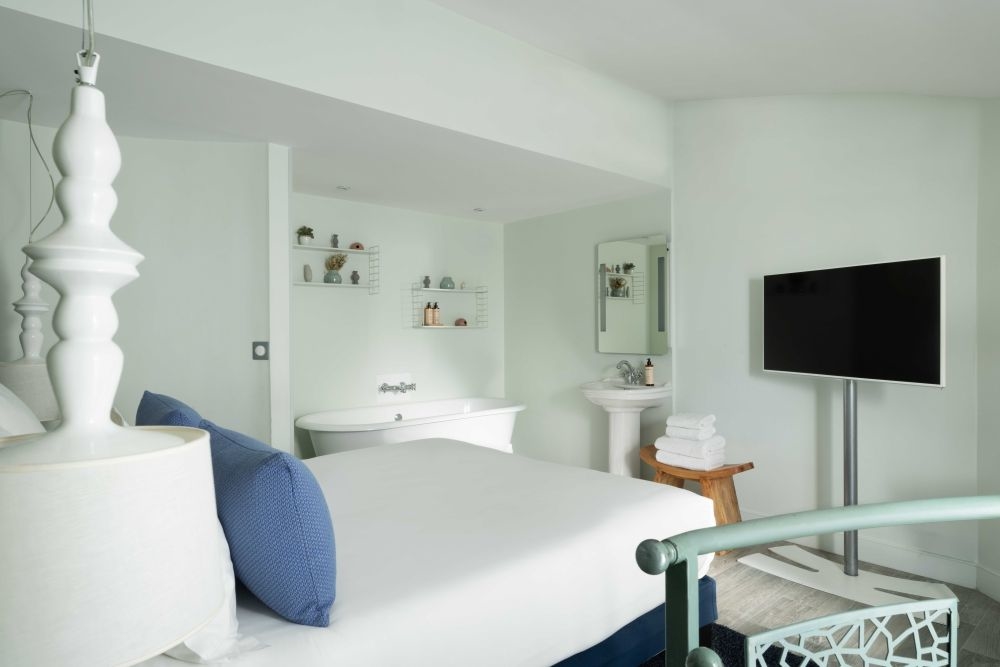 chambre deuplex paris marais home 75011 republique sacre coeur view