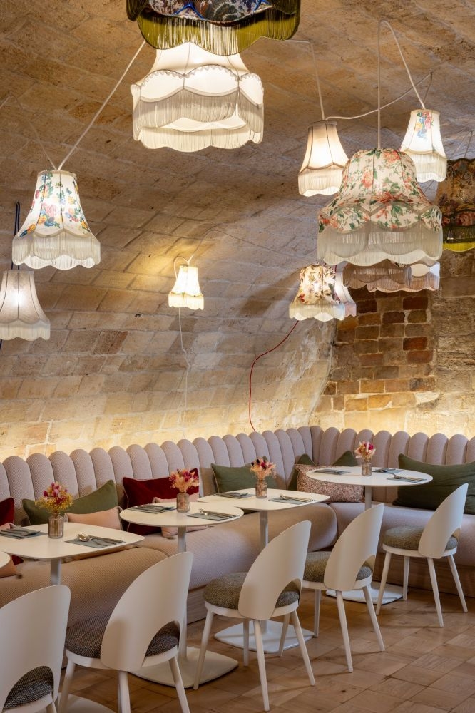 salle petit dejeuner paris marais home 75002 75011 75004 republique